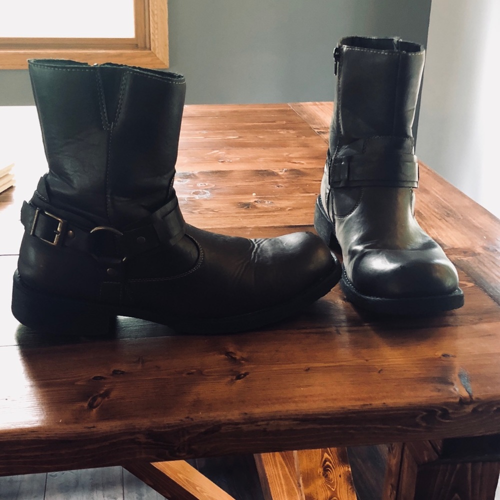 Men’s boots